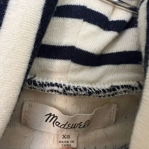 Madewell Striped White & Navy Blue Cropped Turtleneck Sweater Size XS - Picture 4 of 13
